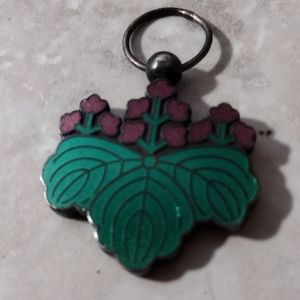 2 rare Japanese war medals